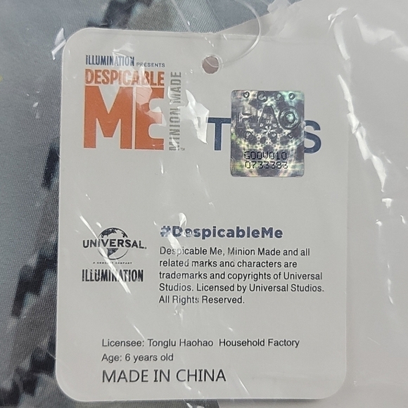 New Universal Minions despicable me Decorative pillow - Picture 3 of 5